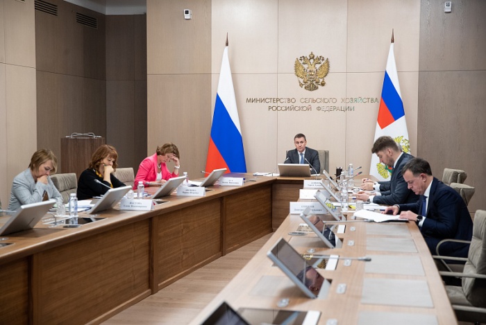 Министр сельского хозяйства провел очередное заседание оперштаба Минсельхоза России