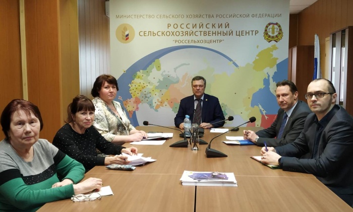 На рабочей встрече обсуждали вопросы поддержки и развития льняной отрасли в Российской Федерации